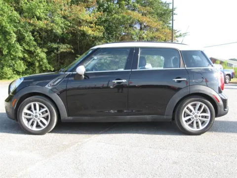 Photos of 2013 MINI Cooper Countryman Cooper S for sale in Pelham, AL at Susan Schein Automotive - Pelham