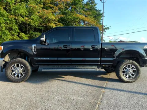 Photos of 2021 Ford Super Duty F-250 SRW Lariat for sale in Pelham, AL at Susan Schein Automotive - Pelham