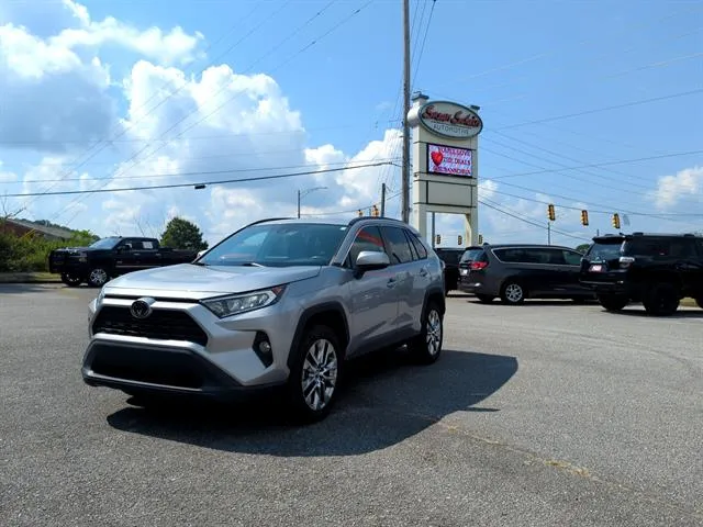 2021 Toyota RAV4 XLE Premium