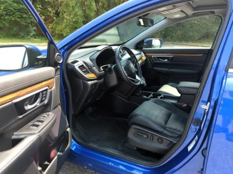 More photos of 2021 Honda CR-V EX-L at Susan Schein Automotive - Pelham, AL