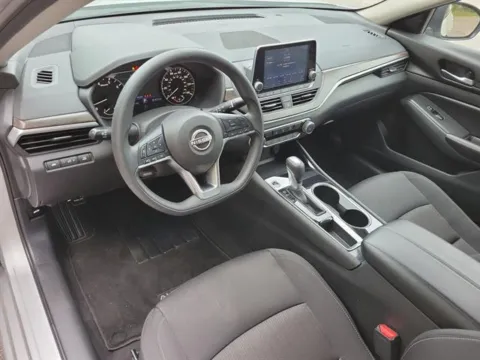 Photos of 2024 Nissan Altima 2.5 SV for sale in Pelham, AL at Susan Schein Automotive - Pelham