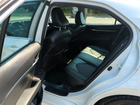 More photos of 2023 Toyota Camry SE at Susan Schein Automotive - Pelham, AL