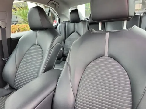 More photos of 2023 Toyota Camry SE at Susan Schein Automotive - Pelham, AL