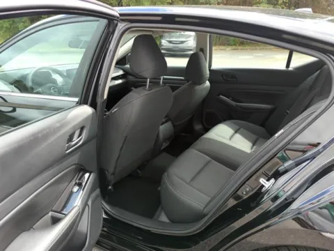 More photos of 2023 Nissan Altima 2.5 SV at Susan Schein Automotive - Pelham, AL