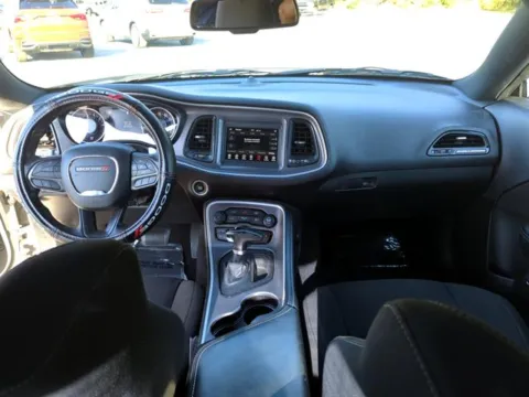 More photos of 2022 Dodge Challenger GT at Susan Schein Automotive - Pelham, AL