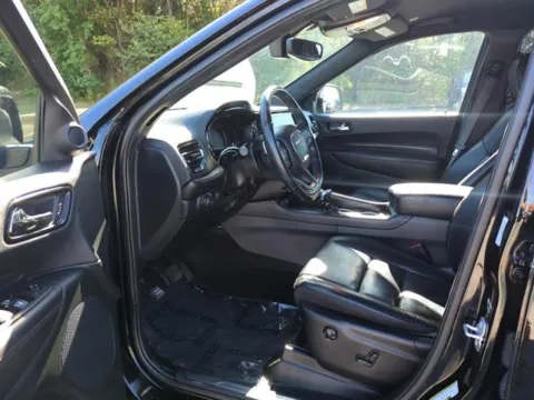 More photos of 2022 Dodge Durango R/T at Susan Schein Automotive - Pelham, AL
