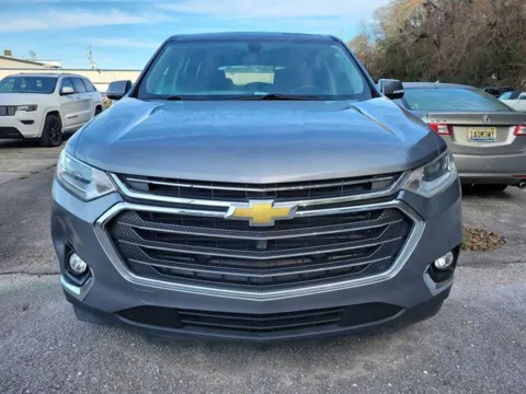 Photos of 2019 Chevrolet Traverse LT Cloth for sale in Pelham, AL at Susan Schein Automotive - Pelham