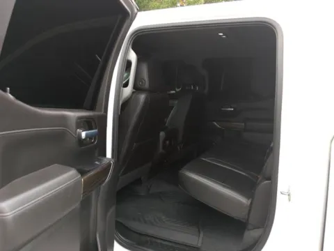 More photos of 2020 Chevrolet Silverado 1500 RST at Susan Schein Automotive - Pelham, AL