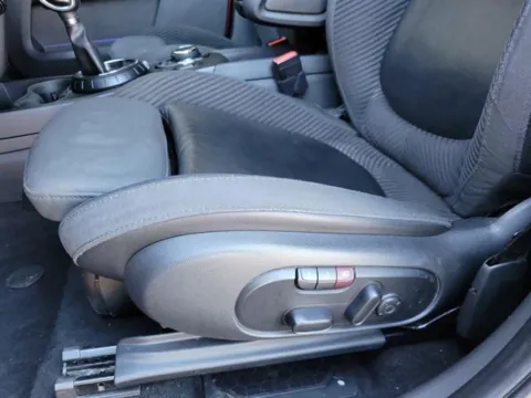 More photos of 2017 MINI Countryman Cooper S ALL4 at Susan Schein Automotive - Pelham, AL