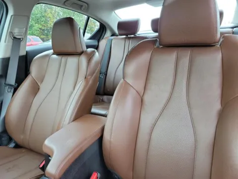 More photos of 2019 Acura ILX w/Premium at Susan Schein Automotive - Pelham, AL