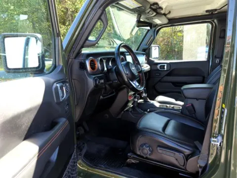 More photos of 2021 Jeep Gladiator Mojave at Susan Schein Automotive - Pelham, AL
