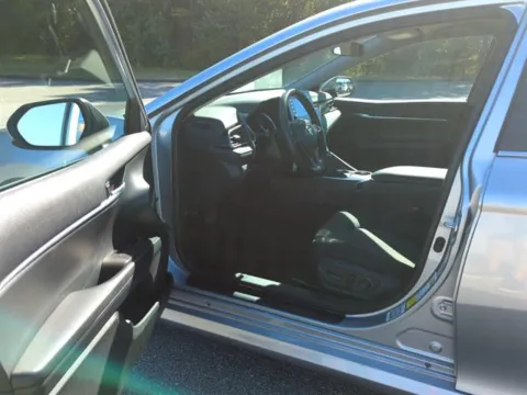 More photos of 2024 Toyota Camry LE at Susan Schein Automotive - Pelham, AL