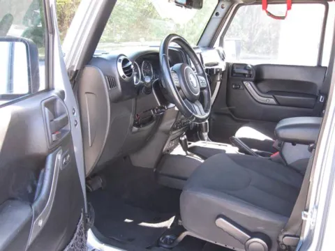 More photos of 2016 Jeep Wrangler Unlimited Sport at Susan Schein Automotive - Pelham, AL