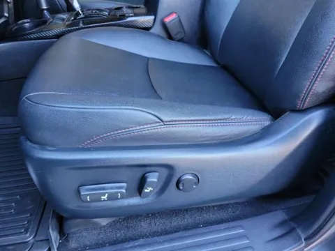 More photos of 2019 Toyota 4Runner TRD Off-Road at Susan Schein Automotive - Pelham, AL