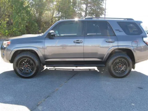 Photos of 2019 Toyota 4Runner TRD Off-Road for sale in Pelham, AL at Susan Schein Automotive - Pelham