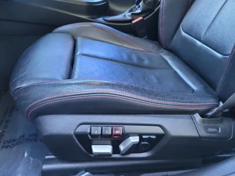 More photos of 2018 BMW 330i at Susan Schein Automotive - Pelham, AL