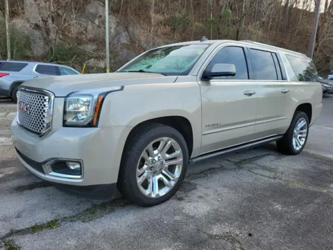 Silver 2015 GMC Yukon XL Denali for sale in Pelham, AL