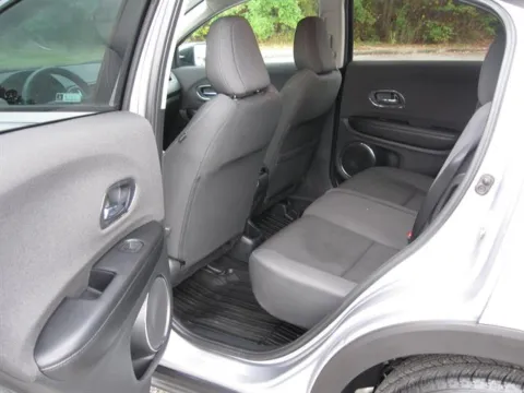 More photos of 2022 Honda HR-V EX at Susan Schein Automotive - Pelham, AL