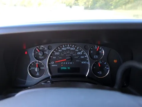 More photos of 2023 GMC Savana Cargo Van 2500 at Susan Schein Automotive - Pelham, AL