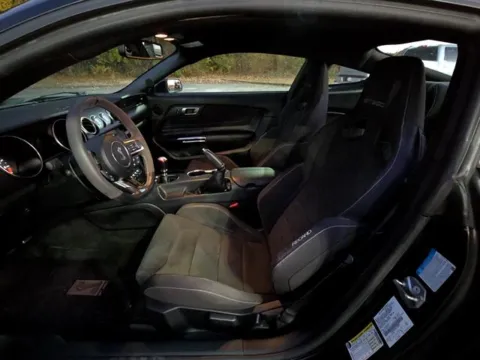 More photos of 2017 Ford Mustang Shelby GT350 at Susan Schein Automotive - Pelham, AL