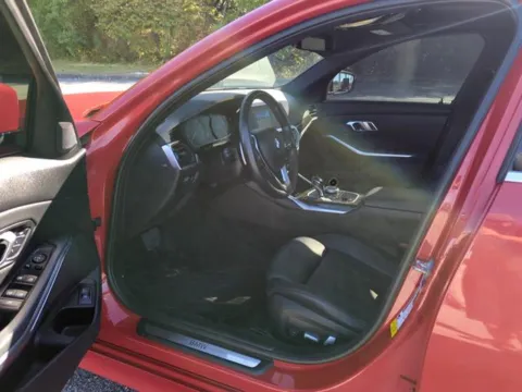 More photos of 2022 BMW 330i at Susan Schein Automotive - Pelham, AL