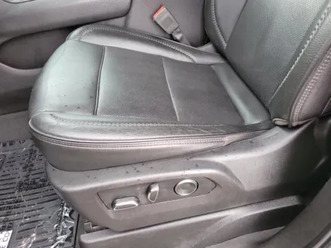 More photos of 2021 GMC Yukon Denali at Susan Schein Automotive - Pelham, AL