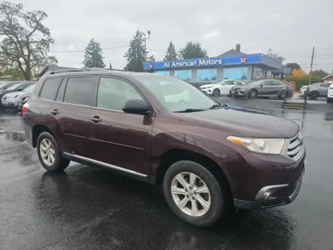 Black 2011 Toyota Highlander Sport Utility 4D for sale in Tacoma, WA
