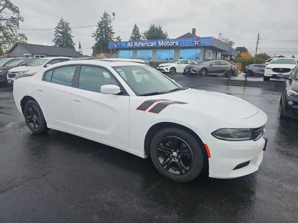 2019 Dodge Charger SXT Sedan 4D