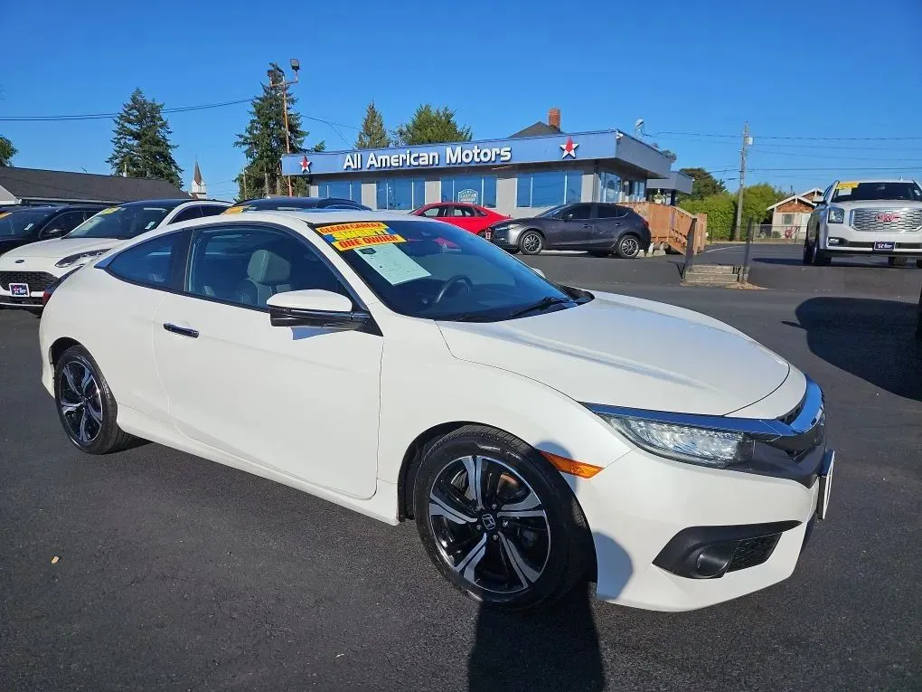 2017 Honda Civic Touring Coupe 2D