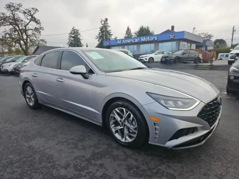 Silver 2023 Hyundai Sonata SEL Sedan 4D for sale in Tacoma, WA