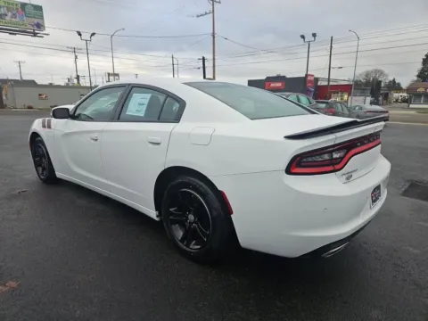 More photos of 2019 Dodge Charger SXT Sedan 4D at All American Motors, WA