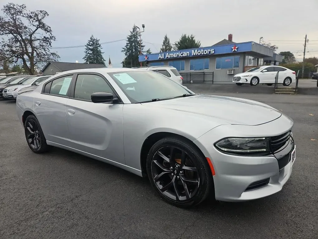 2019 Dodge Charger SXT Sedan 4D