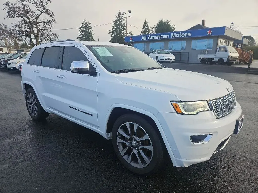 White 2018 Jeep Grand Cherokee Overland Sport Utility 4D for sale in Tacoma, WA