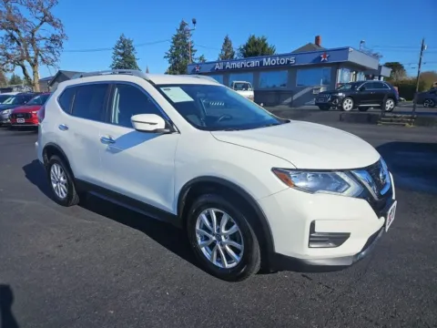 White 2018 Nissan Rogue SV Sport Utility 4D for sale in Tacoma, WA