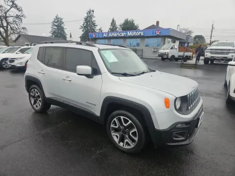 Silver 2018 Jeep Renegade Latitude Sport Utility 4D for sale in Tacoma, WA