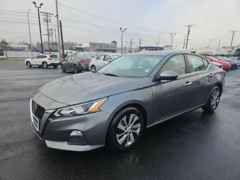 Another view of 2020 Nissan Altima 2.5 S Sedan 4D for sale in Tacoma, WA at All American Motors