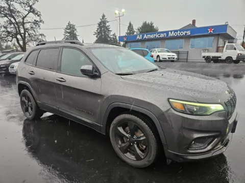 Gray 2019 Jeep Cherokee Altitude Sport Utility 4D for sale in Tacoma, WA