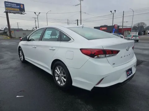 More photos of 2018 Hyundai Sonata SE Sedan 4D at All American Motors, WA
