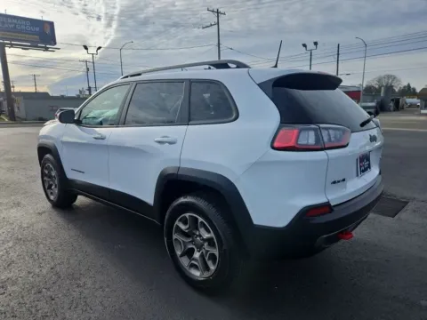 More photos of 2020 Jeep Cherokee TrailHawk Sport Utility 4D at All American Motors, WA