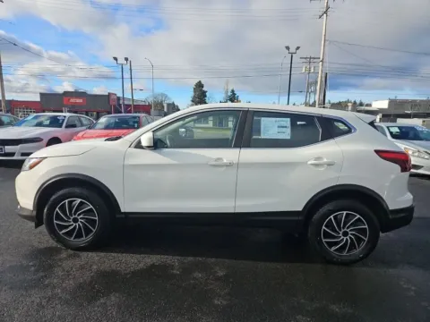 More photos of 2019 Nissan Rogue Sport S Sport Utility 4D at All American Motors, WA