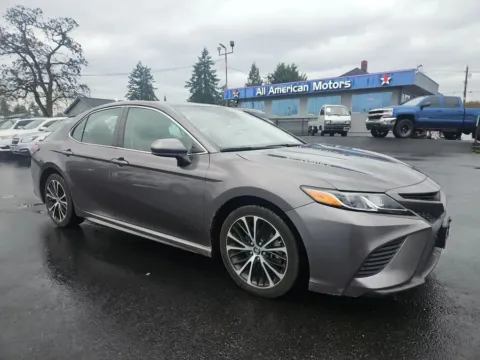 Gray 2019 Toyota Camry SE Sedan 4D for sale in Tacoma, WA