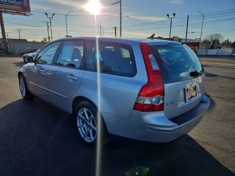 More photos of 2005 Volvo V50 2.4i Sport Wagon 4D at All American Motors, WA