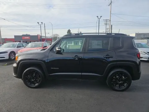More photos of 2019 Jeep Renegade Altitude Sport Utility 4D at All American Motors, WA