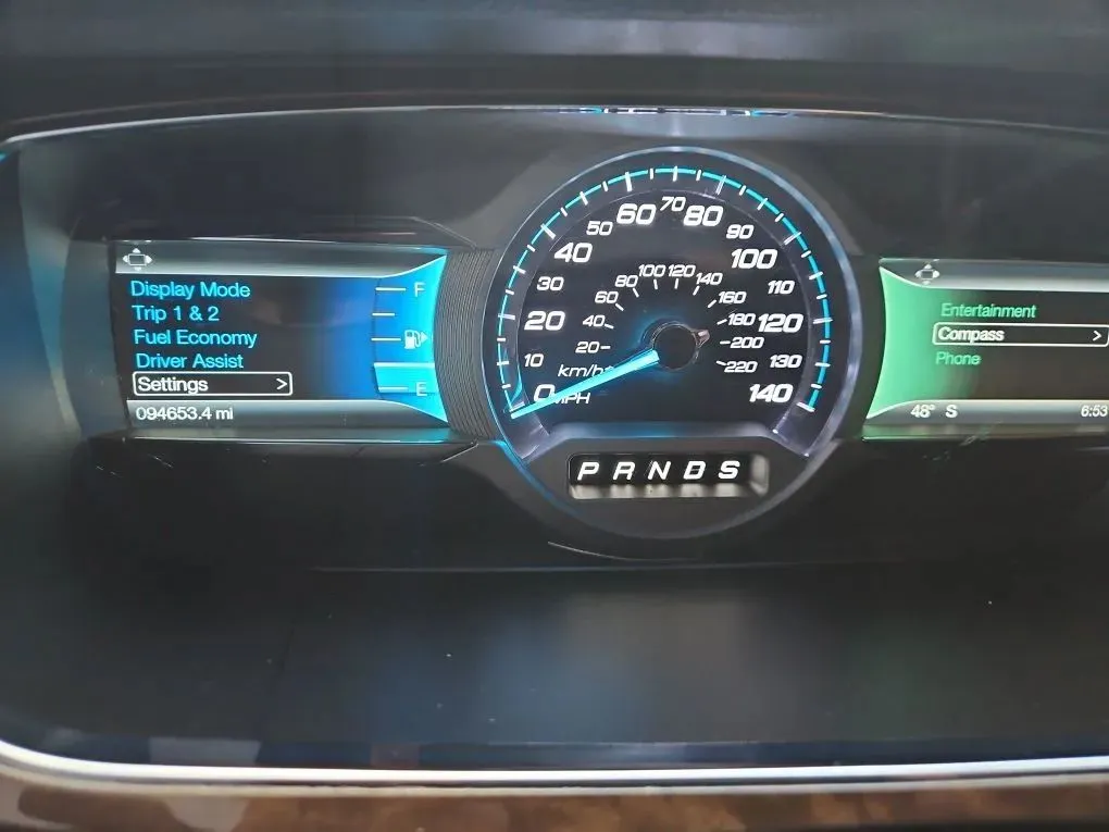 2019 Ford Taurus Limited - Photo 21