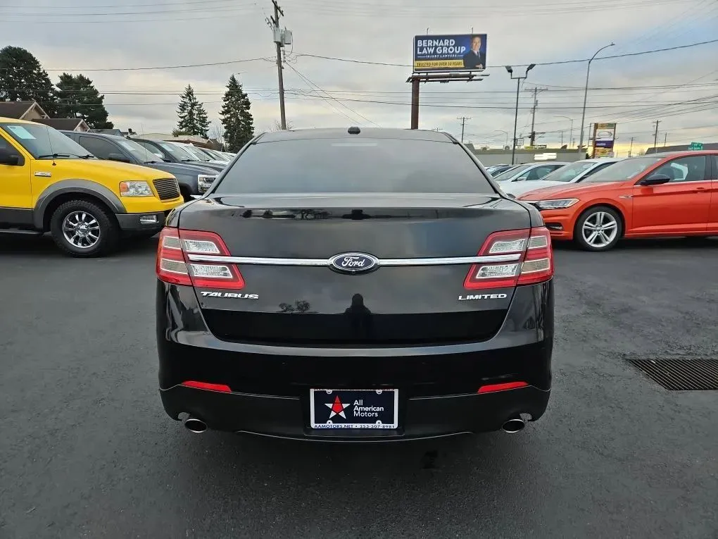 2019 Ford Taurus Limited - Photo 8