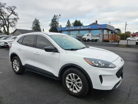 White 2022 Ford Escape SE Sport Utility 4D for sale in Tacoma, WA