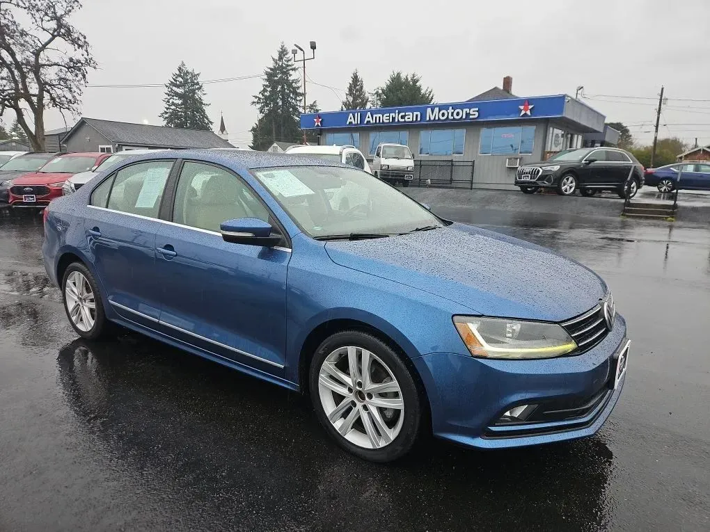 Blue 2017 Volkswagen Jetta 1.8T SEL Sedan 4D for sale in Tacoma, WA