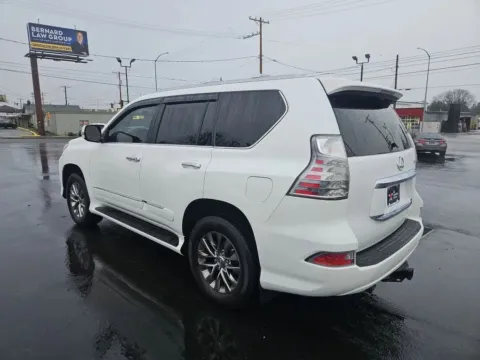 More photos of 2017 Lexus GX 460 Luxury Sport Utility 4D at All American Motors, WA