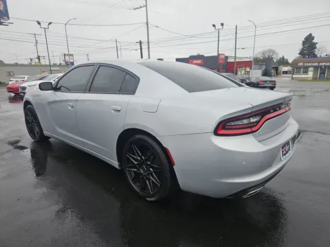 More photos of 2019 Dodge Charger SXT Sedan 4D at All American Motors, WA