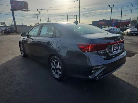 More photos of 2021 Kia Forte LXS Sedan 4D at All American Motors, WA
